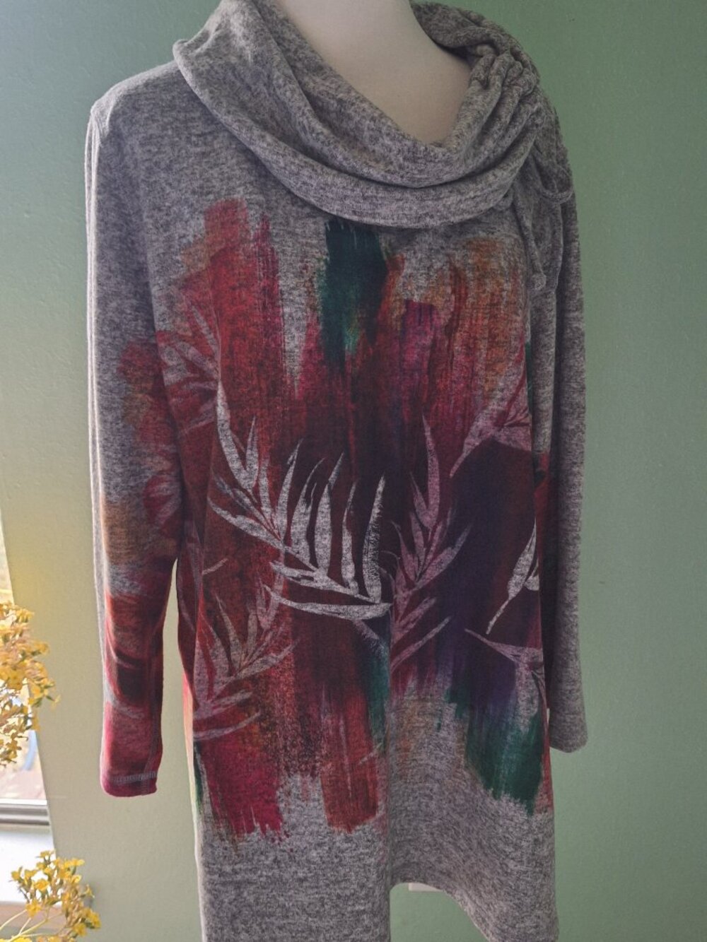 Ali Miles Grey Cowl Neck Tunic. Size XL